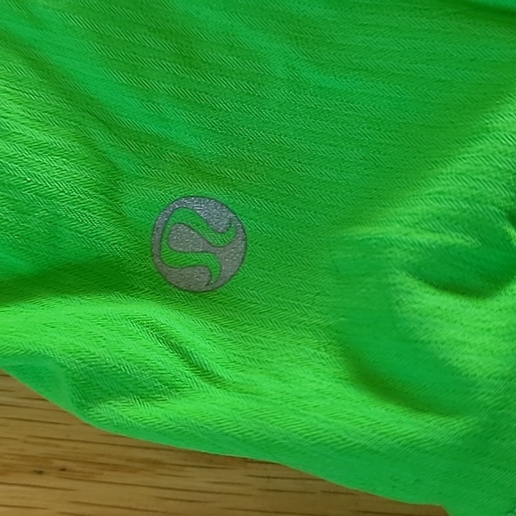 Lululemon Jacket - Picture 4 of 4